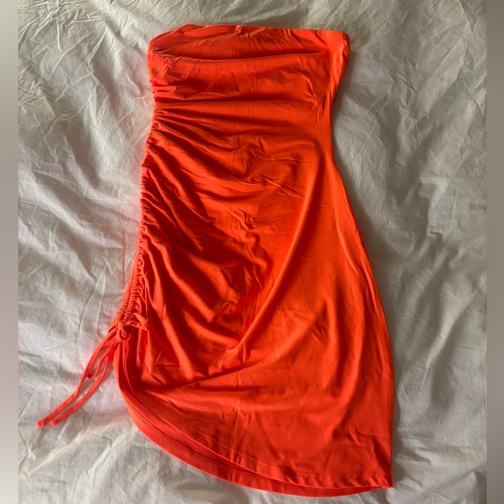 Susana Monaco Gathered Side Strapless Mini Dress - Picture 6 of 8